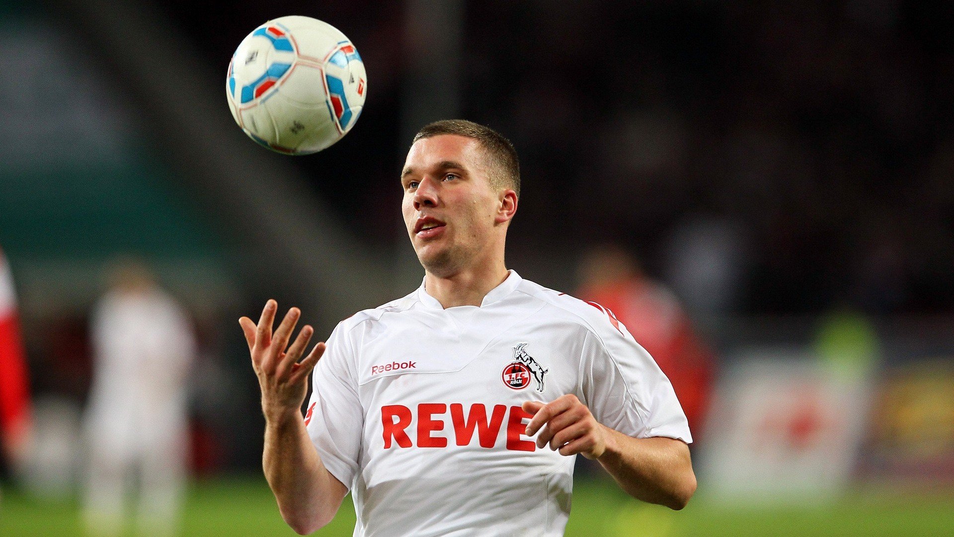 《堡垒之夜》线上线下联动漫展盛大开启,粉丝狂欢新体验